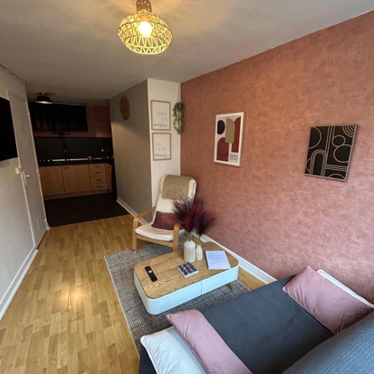 Dieppe F2 pour 4 personnes emplacement idéal 2 min à pied de la plage et des boutiques - Appartement 1 Chambre - 9