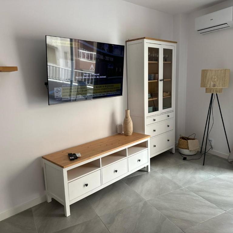 Apartamento Julia - Playa Los Locos, Torrevieja, 3 Dormitorios - Three-Bedroom Apartment - 16