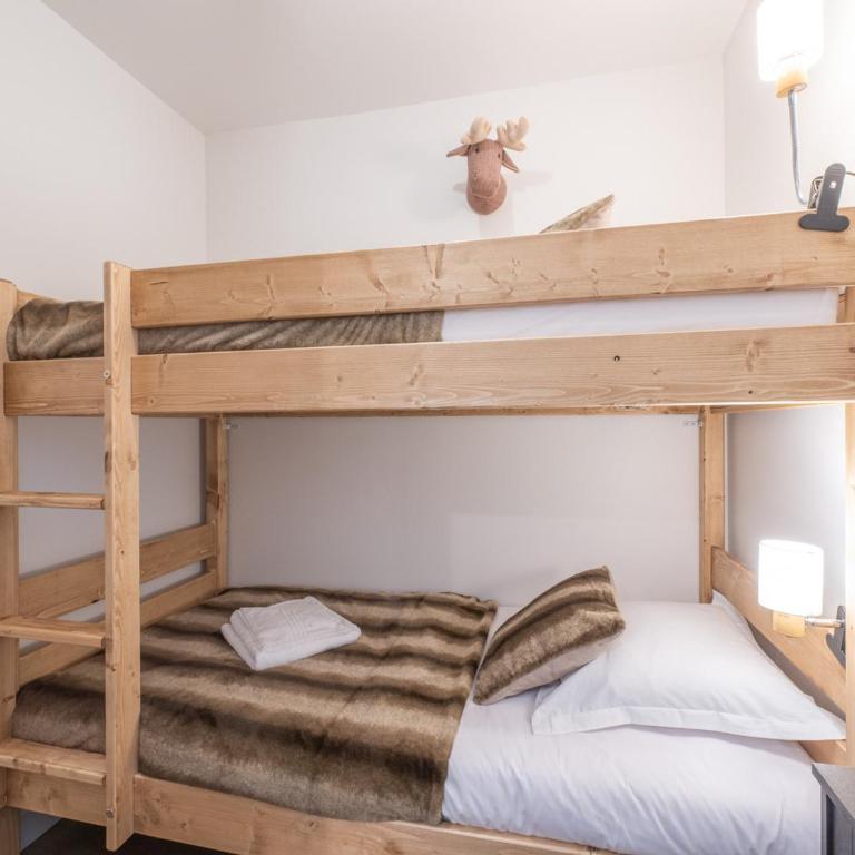 Appartement moderne avec parking dans Les Fermes de l'Alpe - FR-1-645-65 - Appartement - 12