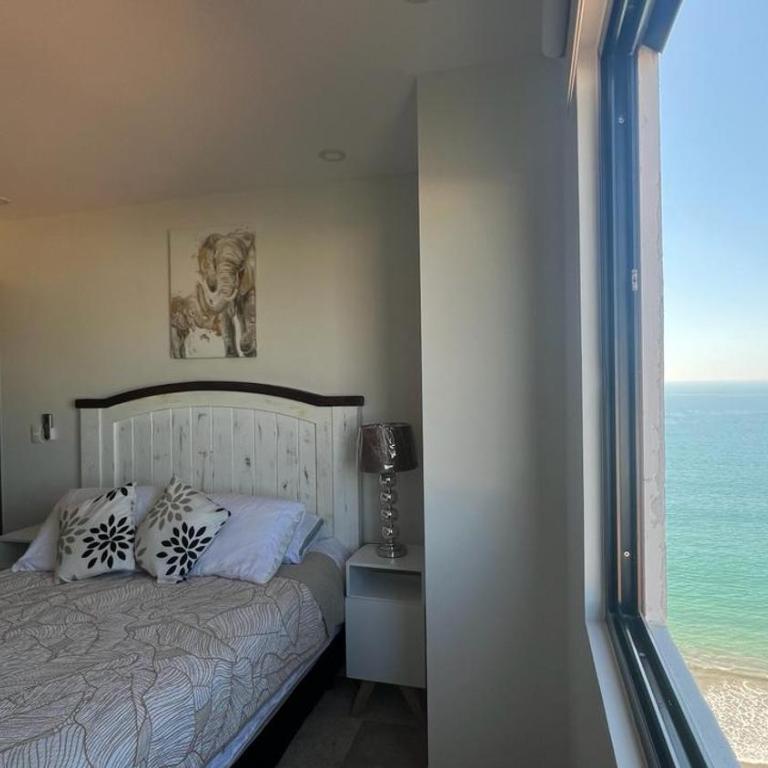 Mar Laguna Hotel - Two-Bedroom Apartment - 14