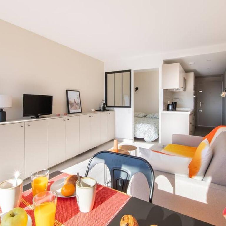 Cap sur le sud * Vue Mer * Clim * Parking * wifi * Couchant * - Deluxe Studio - 7