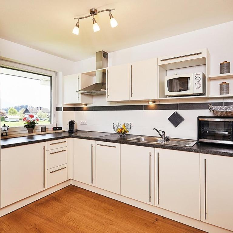 Ferienwohnung Alpenzauber - Apartment mit Balkon - 13
