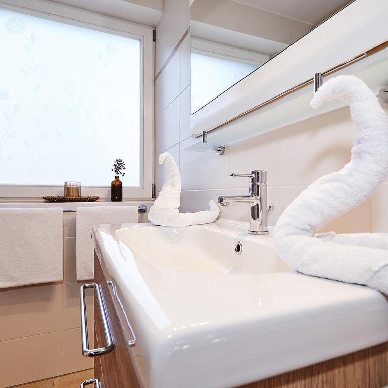 Ferienwohnung Alpenzauber - Apartment mit Balkon - 2