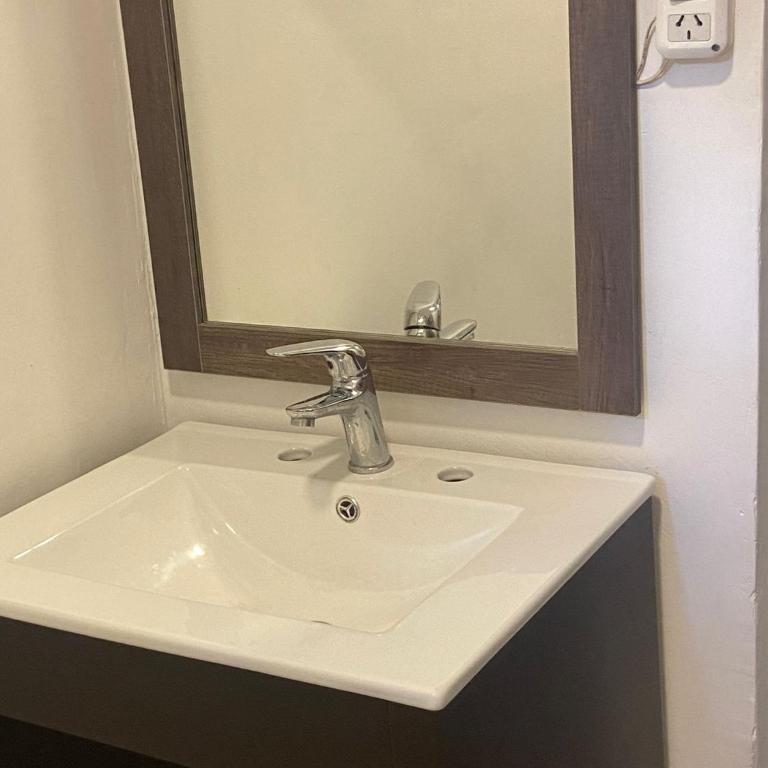 Depto 2 dormitorios en zona residencial - Apartamento de 2 dormitorios - 2