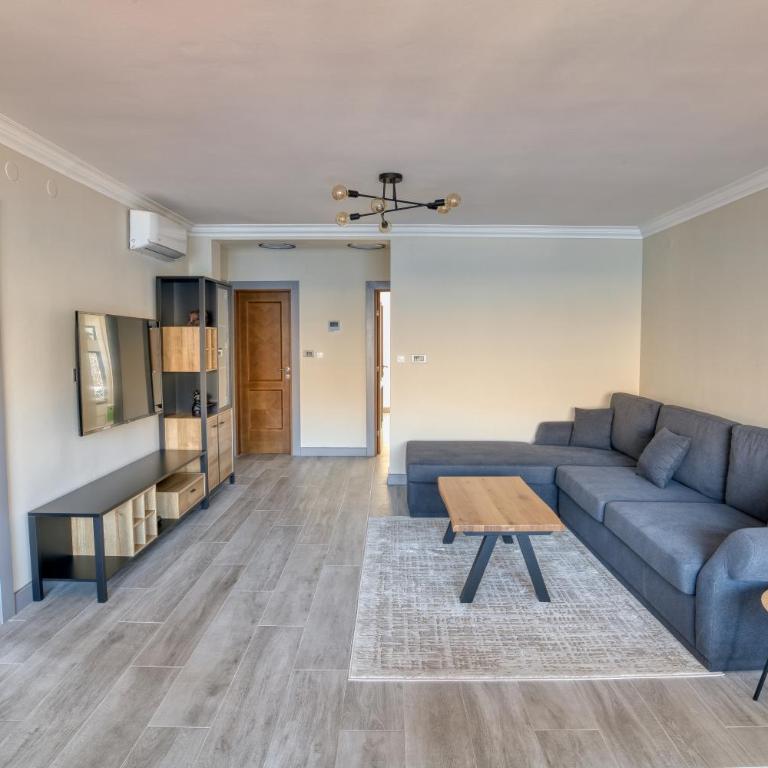 Luxurious 3-Bedroom Apartment by MN Property - Apartman sa 3 Spavaće Sobe - 28