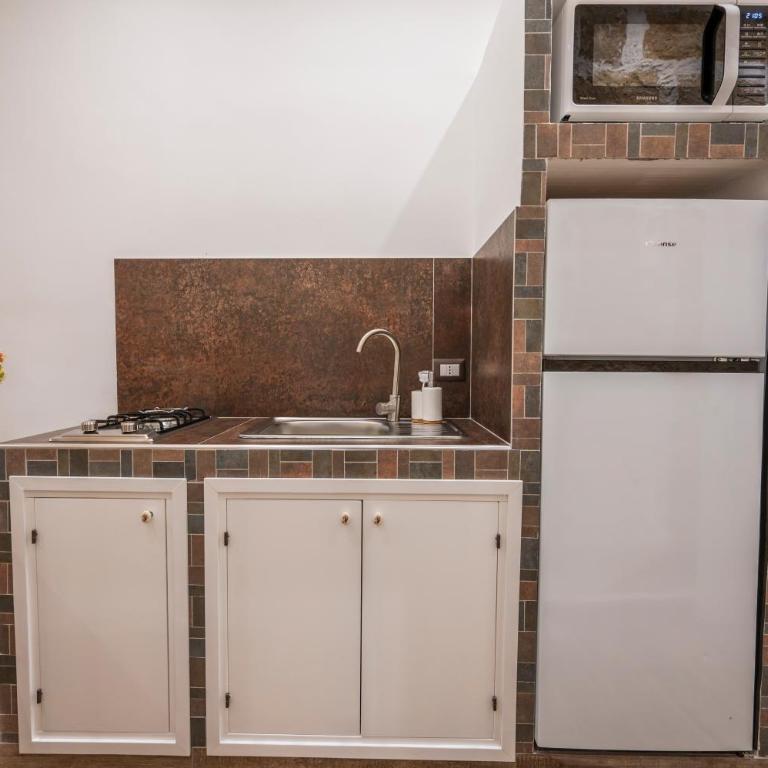 Casa Vacanze RetroScena - Suite Deluxe con Vasca Idromassaggio - 11