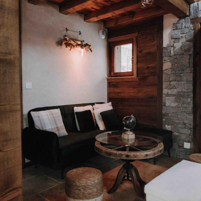Savoya Lodges, 4 chalets privés, de 2 à 40 personnes - Chalet 3 Chambres - 12