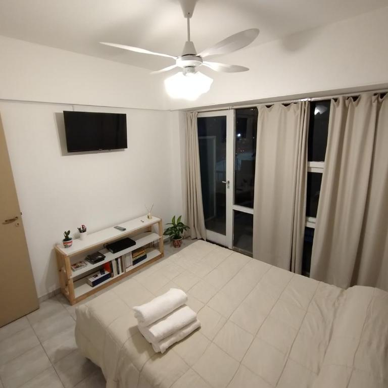 Departamento de 2 ambientes. Zona Güemes - One-Bedroom Apartment - 17