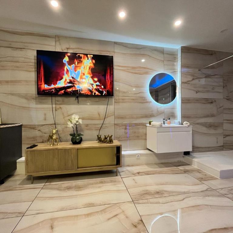 Golden house - JACUZZI - Appartement 1 Chambre - 3