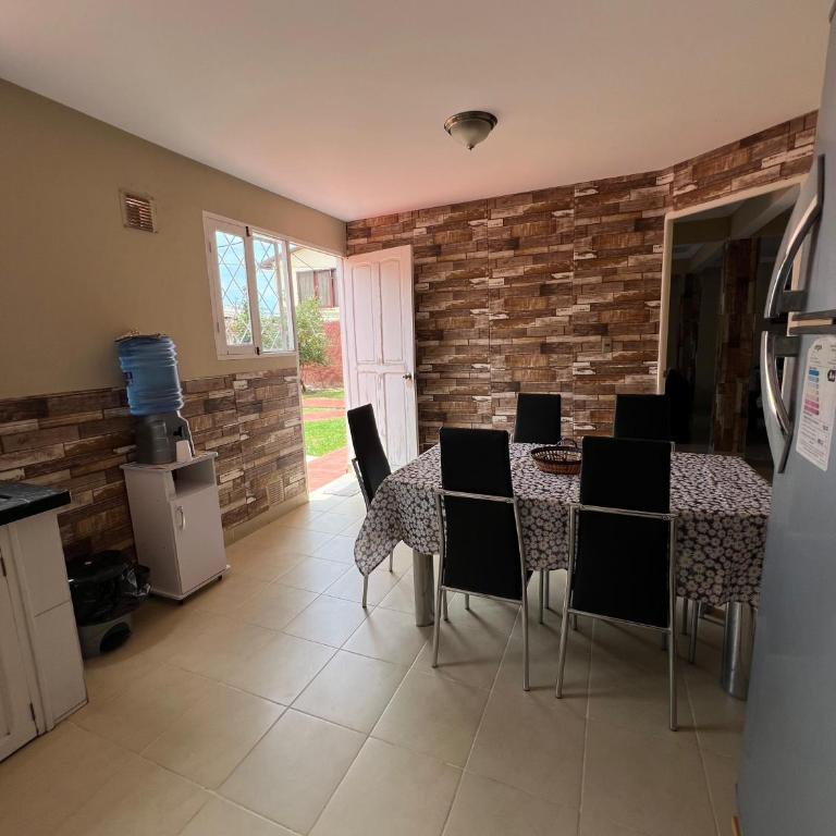 Hermosa y cómoda casa en Cochabamba - Casa de 3 dormitorios - 14