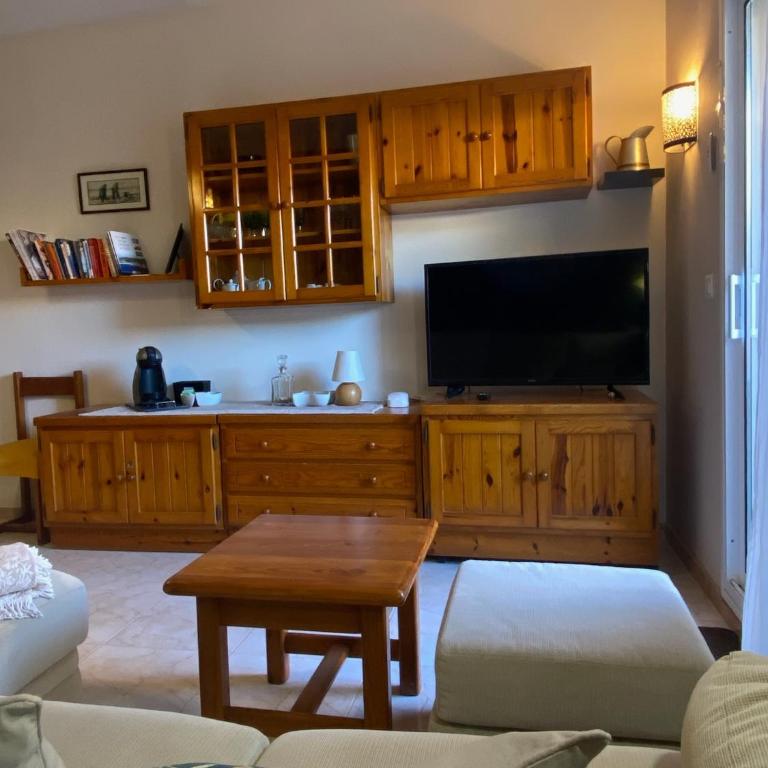 Casa Sobrestany L’Estartit - Two-Bedroom House - 11