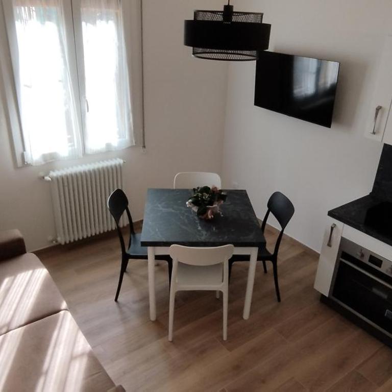BOLOESTHOUSE - Appartamento con 1 Camera da Letto - 4