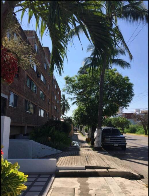 Excelente apto muy cerca de la playa 202 - Two-Bedroom Apartment - 13