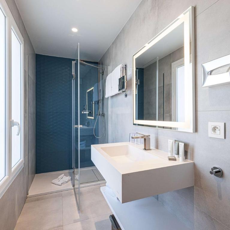 Apollinaire Nice, WorldHotels Distinctive - Comfort Twin Room - Non-Smoking - 3