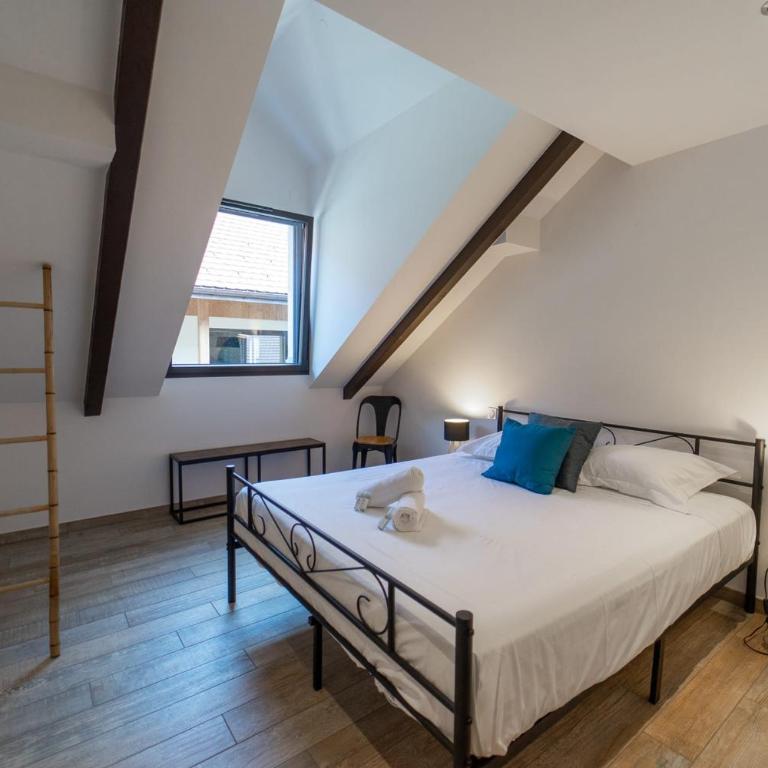 Le Roc du Cygne charmant appartement 4 personnes à deux pas du lac - Appartement - 7