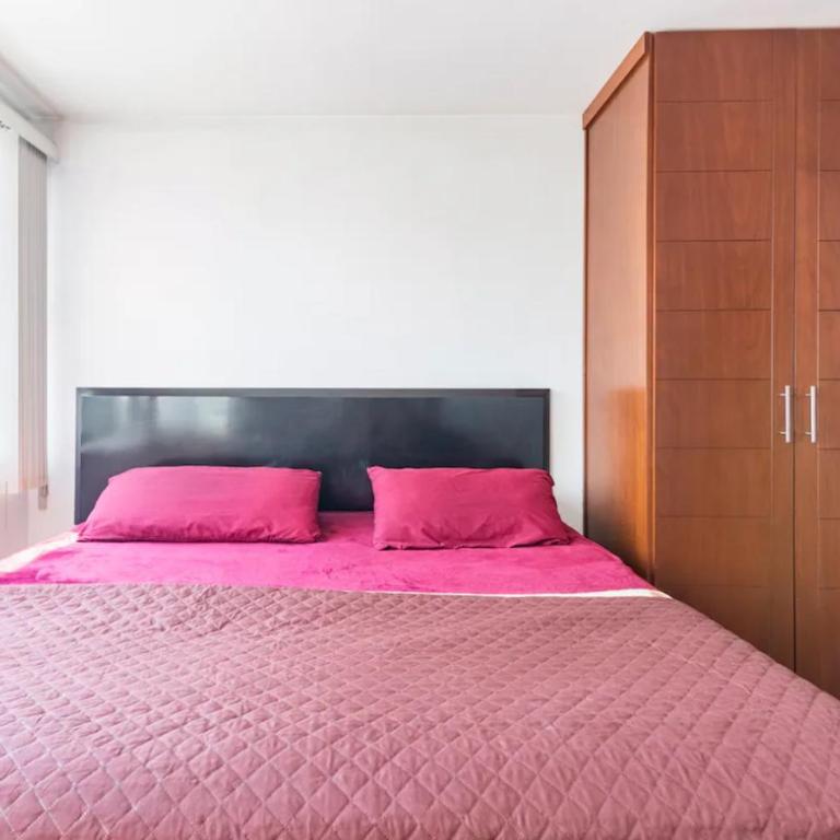 Casa Grande, Cómoda y con Seguridad - Excelente Ubicación - Casa - 49