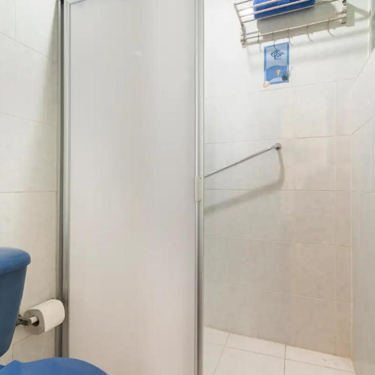 Casa Grande, Cómoda y con Seguridad - Excelente Ubicación - Casa - 61