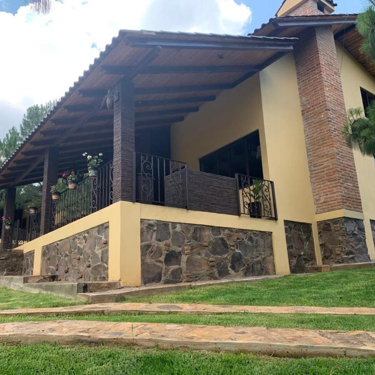 Cabaña No.7 Puerta del Bosque Mazamitla. - Chalet de 3 dormitorios - 8