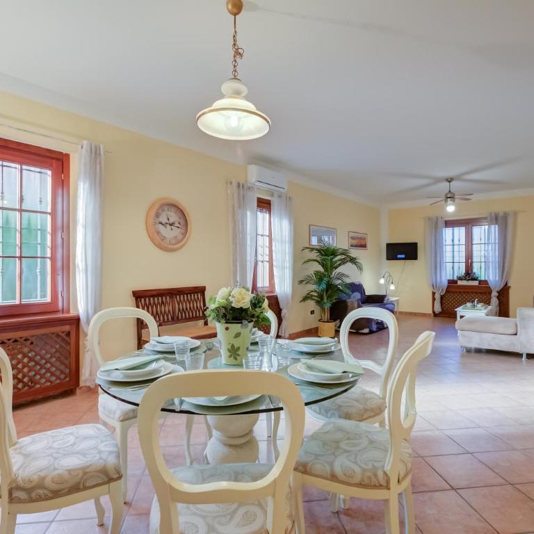 Villa Oasi With Private Pool - Happy Rentals - Villa con Piscina Privata - 5