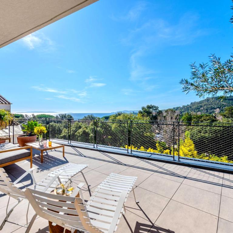 Magnifique Appartement Plage Cavalière Terrasse 3 Chambres Garage - Apartment mit 3 Schlafzimmern - 43