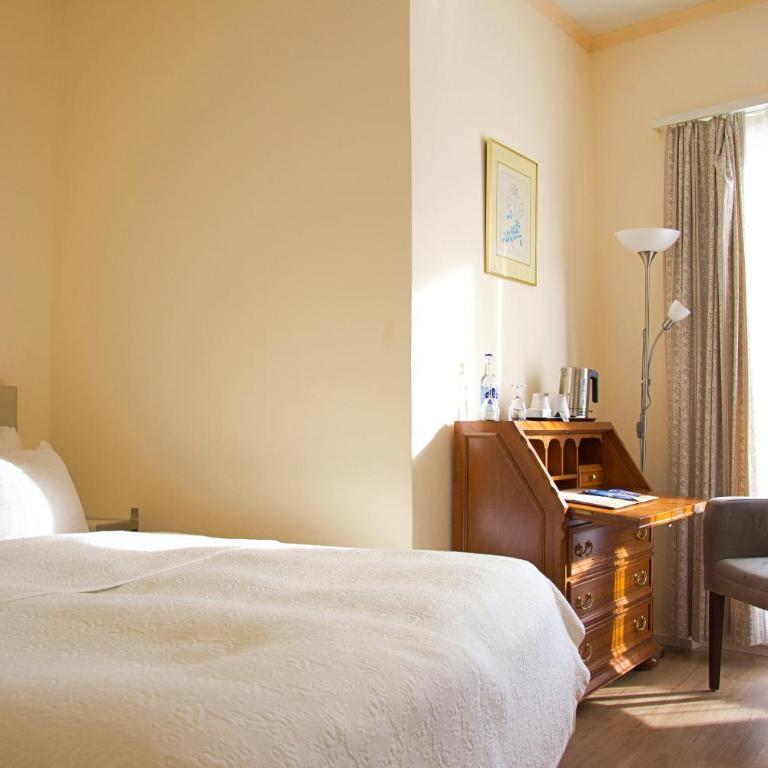 Hotel Silberhorn - Residences & Spa Wengen - Classic Zimmer mit Balkon und Bergblick auf die Jungfrau - 3