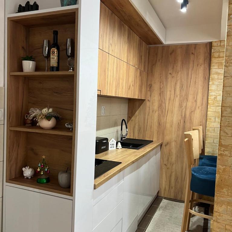Holiday Lux Apartment - Apartman - 9