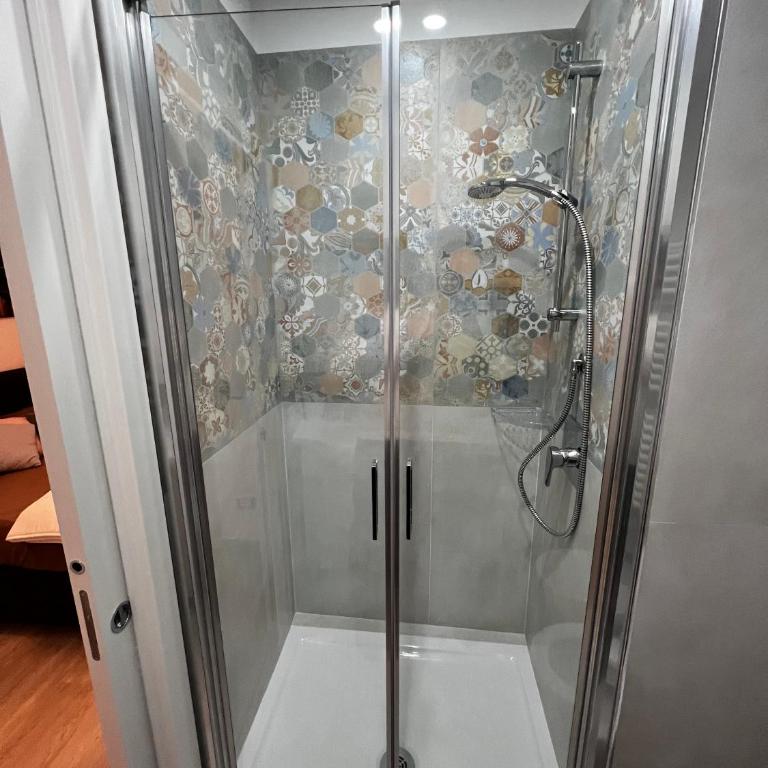 Love4Rome Guest House - Double Room with Private Bathroom - 5