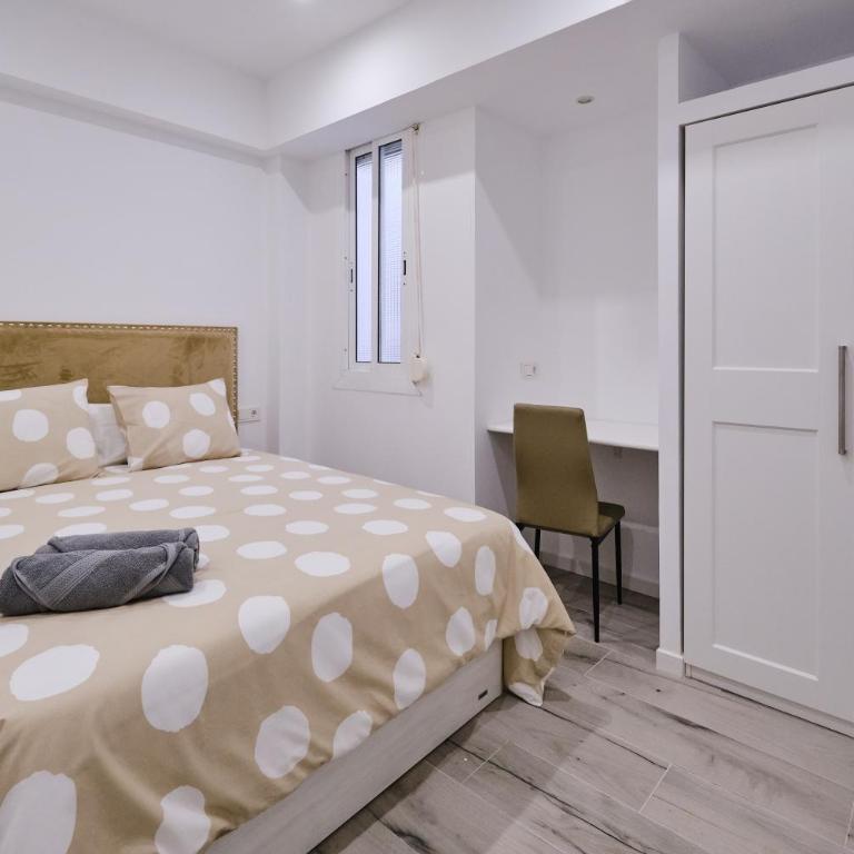 Arenas flat - Two-Bedroom Apartment - 14