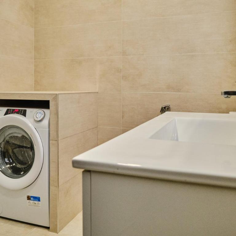 Arenas flat - Two-Bedroom Apartment - 12