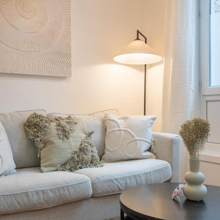 Charming renovated and bright studio in the center - Appartamento - 3