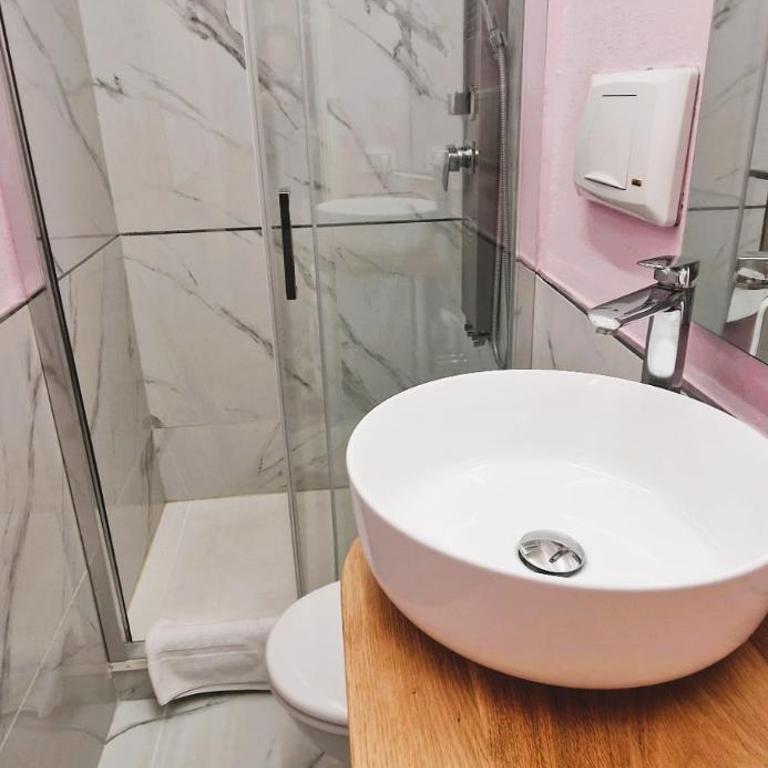 Room Cavour 80 - Appartamento con 1 Camera da Letto - 10