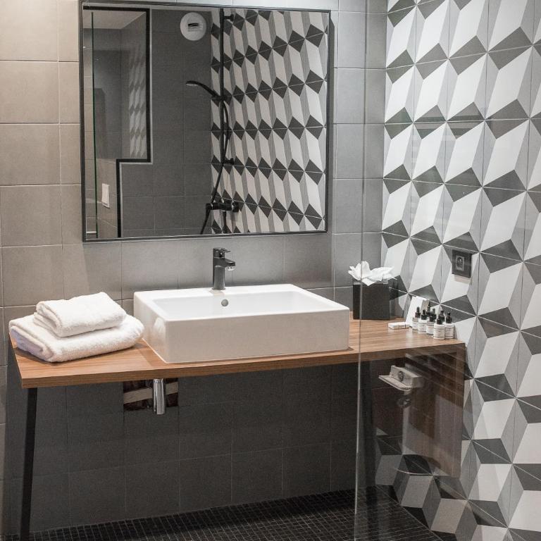 Fahrenheit Seven Val Thorens - Chambre Double avec Douche - 3