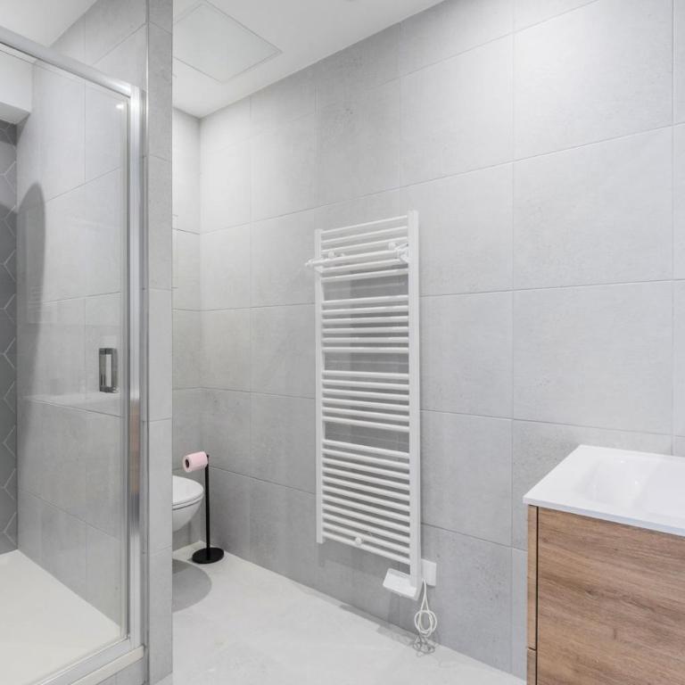 Lille Saint-Michel Fully-equipped studio - One-Bedroom Apartment - 11