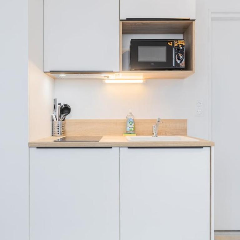 Lille Saint-Michel Fully-equipped studio - One-Bedroom Apartment - 10