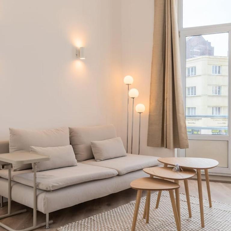 Spacious and bright studio in the center. - Appartement 1 Chambre - 3