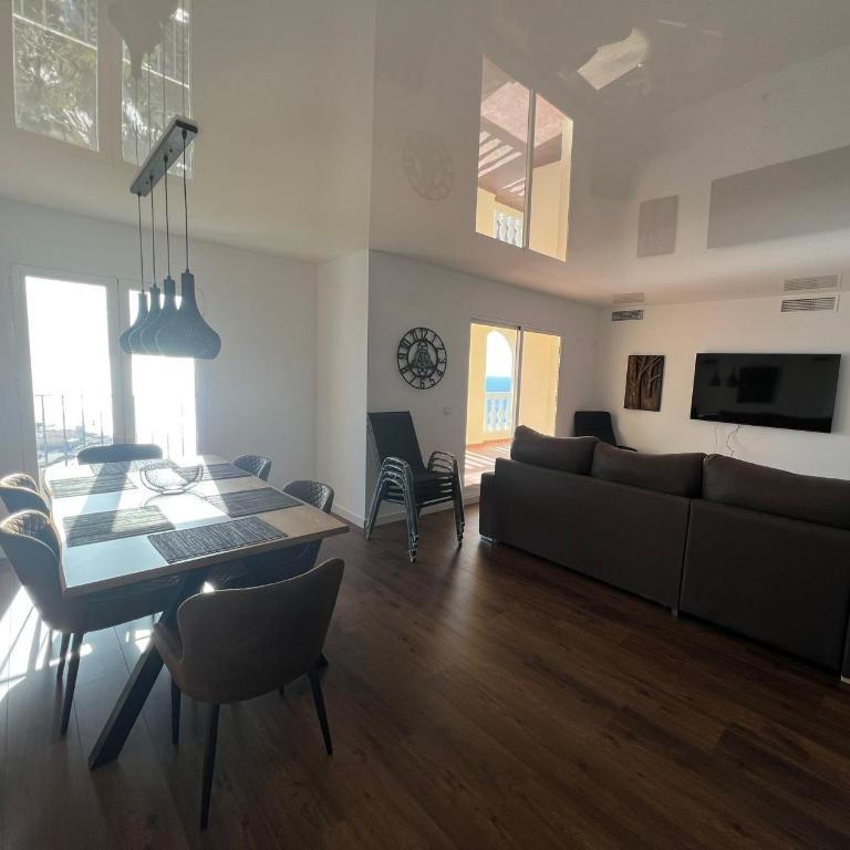 Luxury Penthouse Playas de torrevieja 6pax - Penthouse Apartment - 20