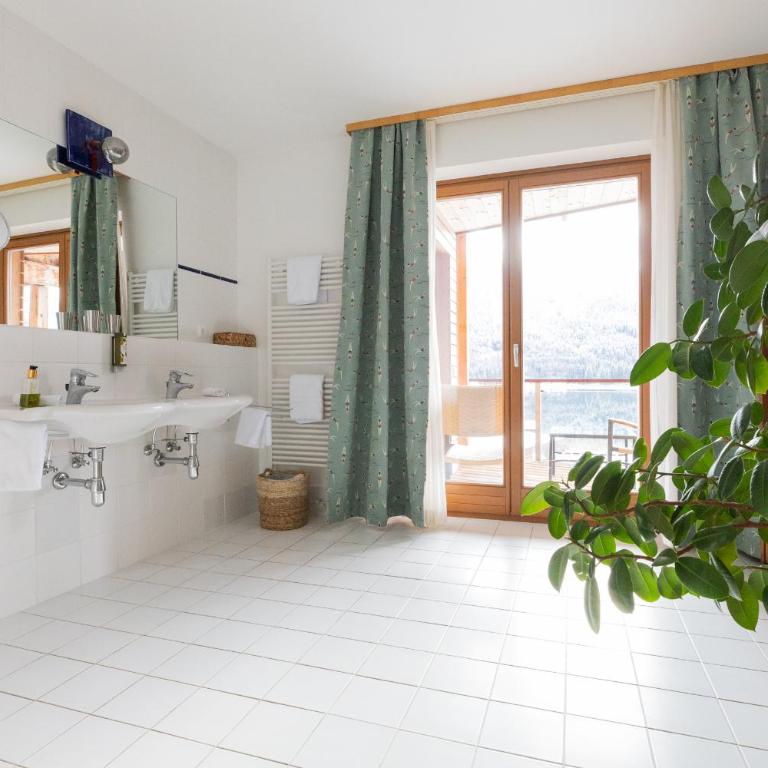 Appartementhotel am Weissensee - Suite mit Balkon - 4