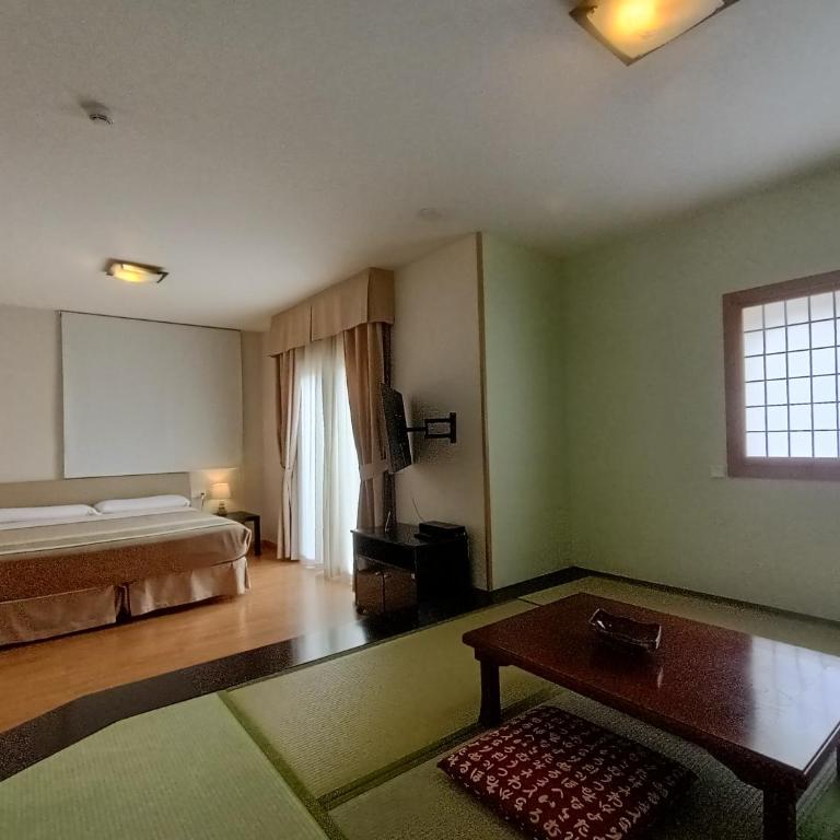 La Luna Blanca - Habitación Doble Superior Japonesa con terraza - 4