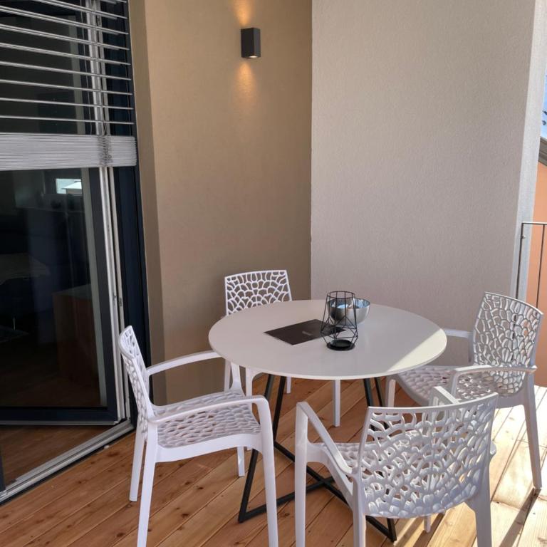 Lake & Town Apartments Klagenfurt - Apartment mit 2 Schlafzimmern - 10