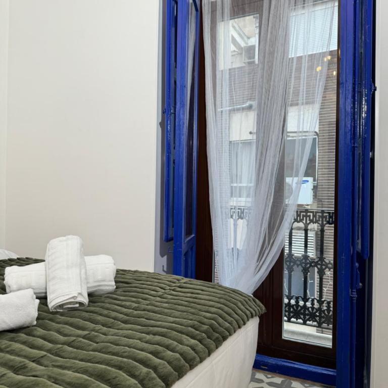 Castaños 4 - Double Room with Shared Bathroom - 21