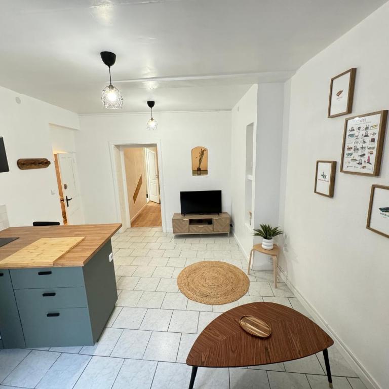 Le ROUSTAN - Halles à 2 mins - WIFI - CLIM - Apartment mit 1 Schlafzimmer - 9