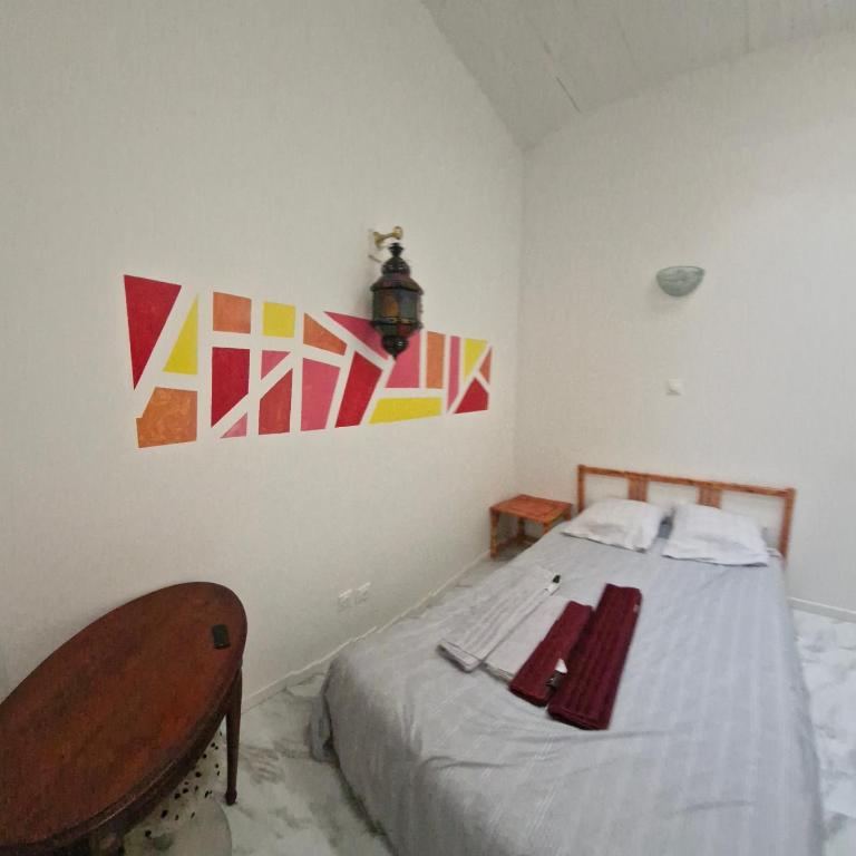 Bed and breakfast chez l'habitant - Budget Double Room - Without Window - 18