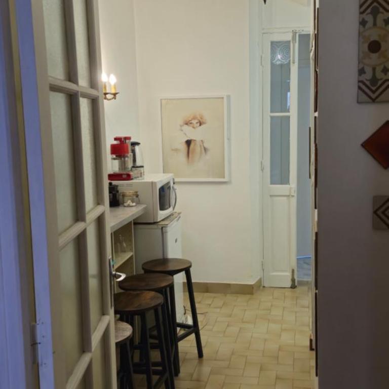 Bed and breakfast chez l'habitant - Budget Double Room - Without Window - 7