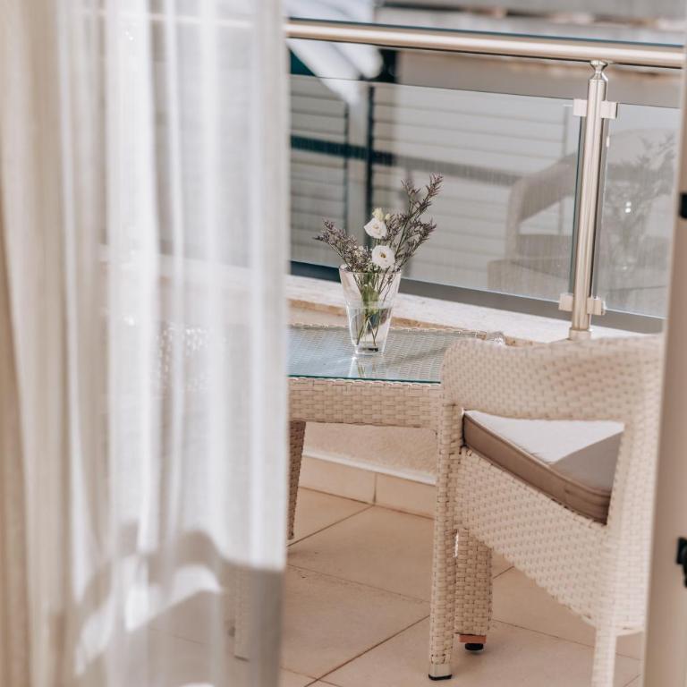 Apartments Del Mar - Double Studio with Balcony - 9