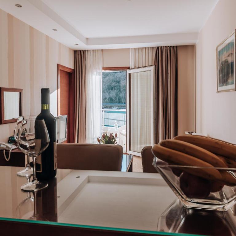Apartments Del Mar - One Bedroom Apartment with Balcony - 5