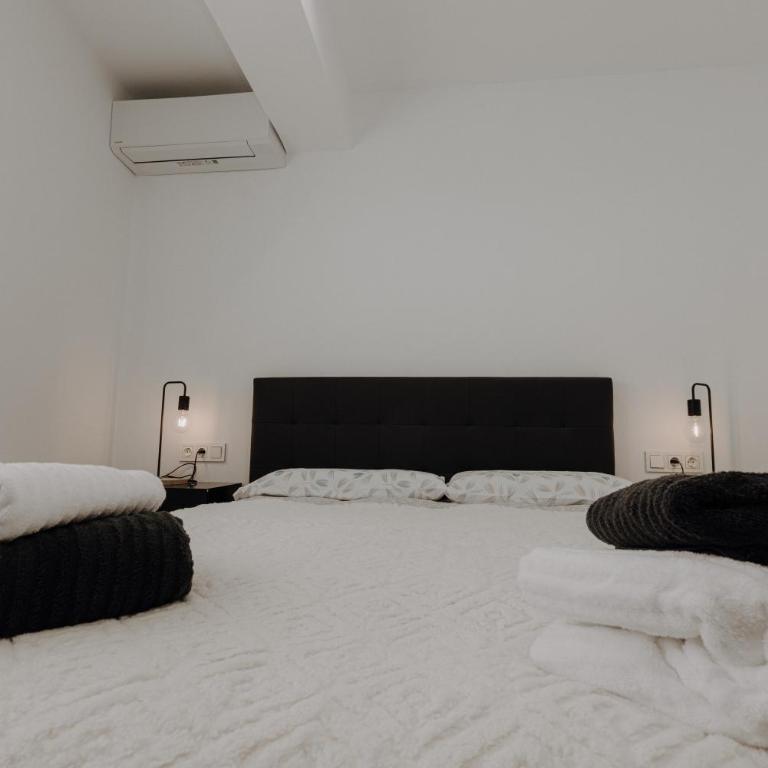 Escapada suite de Murcia - Two-Bedroom Apartment - 22