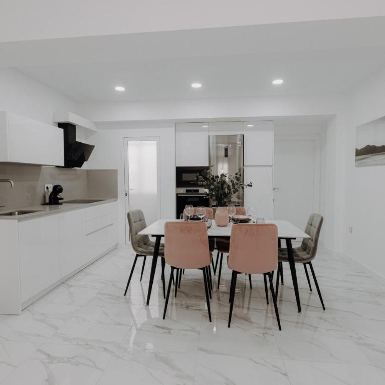 Escapada suite de Murcia - Two-Bedroom Apartment - 8