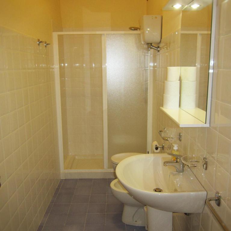 B&B San Francesco - Camera Tripla con Bagno Privato - 3
