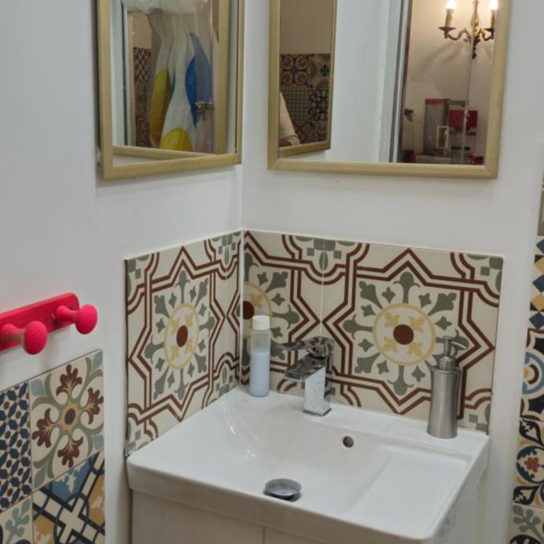 Bed and breakfast chez l'habitant - Budget Double Room - Without Window - 10