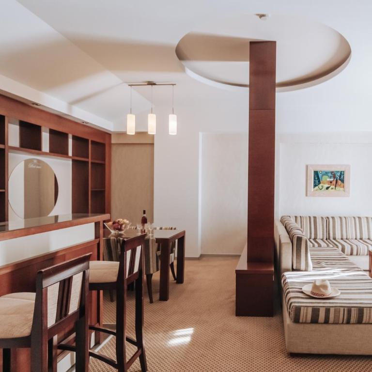 Apartments Del Mar - Superior Two Bedroom Apartment - 7